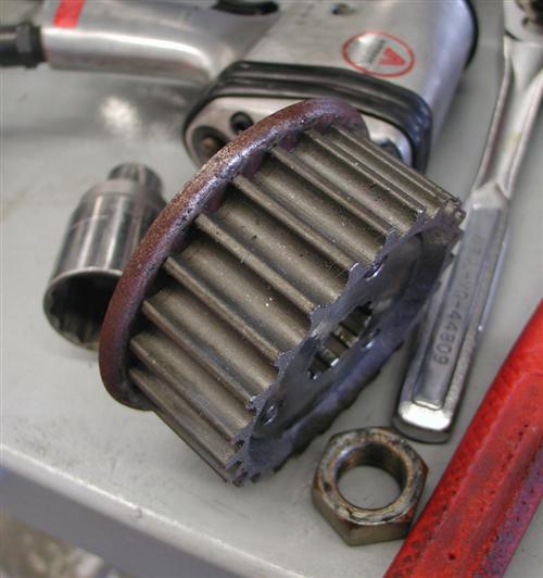 The first Rivera-Primo front pulley. Large teeth, huh?