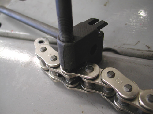 24 chain breaking tool