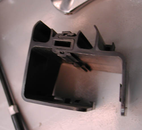 13 connector housing off