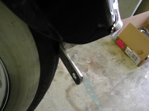 fender tip bracket 17