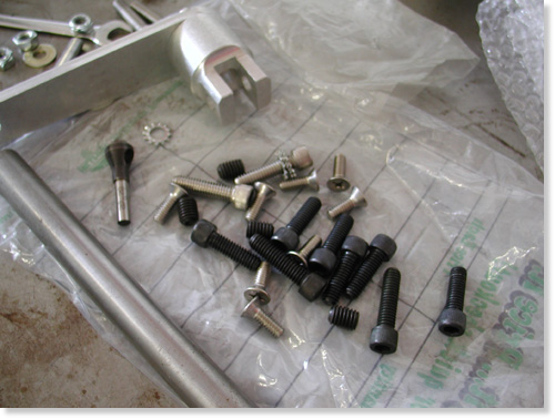 fxr pedal
fasteners