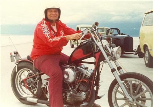 Bob help bikers all over the LA area building engines and choppers. Hell he taught Bandit how to rebuild engines in 1970.