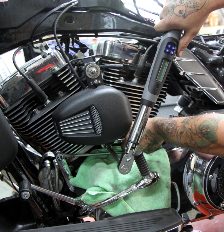 AMAZING TECH: INSTALLING THE JIMS FORCE FLOW FOR TWIN CAMS — Bikernet ...